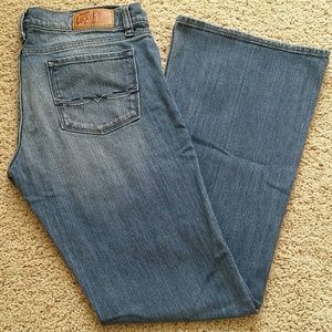 Lucky Brand Zoe boot cut jean 6/28