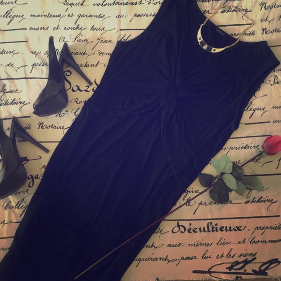 Ann Taylor Dresses & Skirts - Ann Taylor Dress 🌹