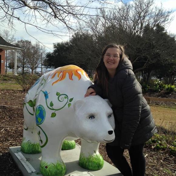 Meet your Posher, Sandy - Picture 1 of 1