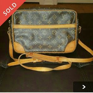 AUTHENTIC LOUIS VUITTON TROCADERO 27