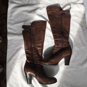 Born Women's Brown Leather Boots