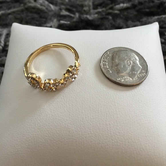 ❤️Cursive Gold Toned Love Ring w/Rhinestones❤️ - Picture 3 of 3