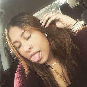 Meet your Posher, Briana