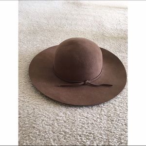 NWT Forever 21 - Brown Floppy Hat