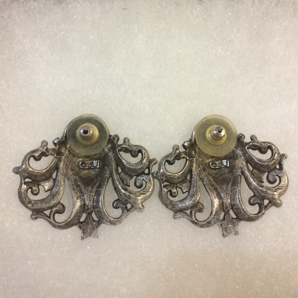 Vintage Art Nouveau moon goddess earrings - Picture 3 of 3