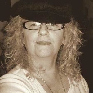 Meet your Posher, Paula