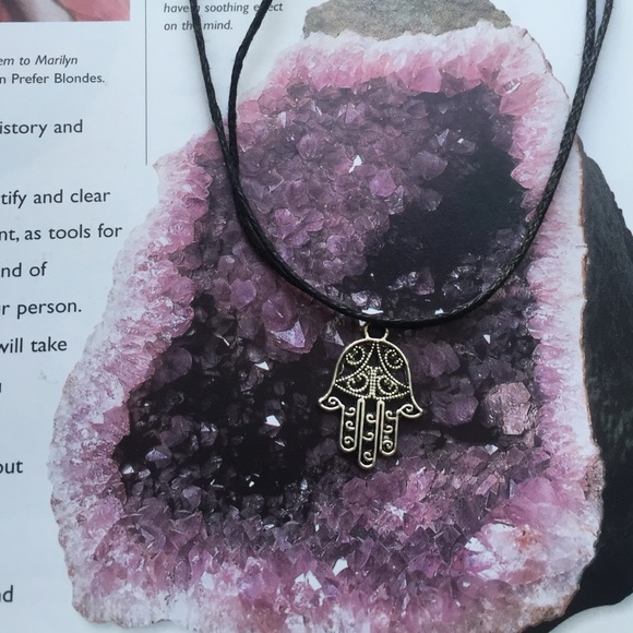 Handmade Jewelry - ✨HP✨3/15🎉🔹Hamsa Necklace🌼