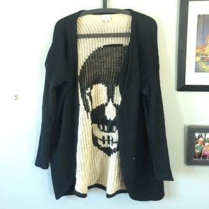 Statement Skull Sweater