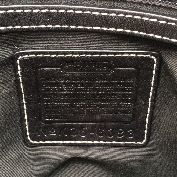 Coach Signature Jacquard Shoulder Bag - Picture 3 of 4