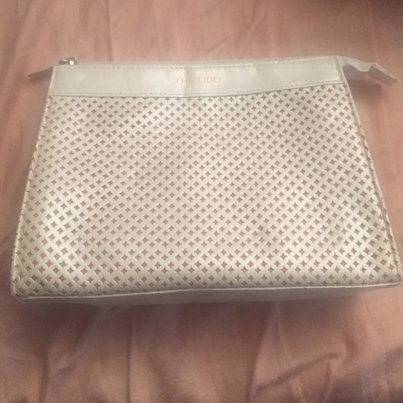 Shiseido Makeup pouch large size