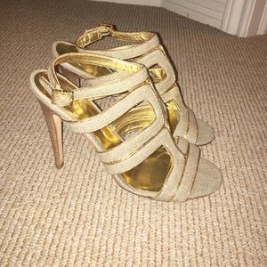 Tory burch heels size 8 Tory burch heels size 8