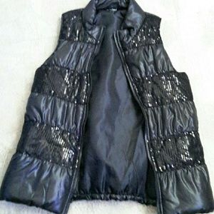 Nwot black sequence vest