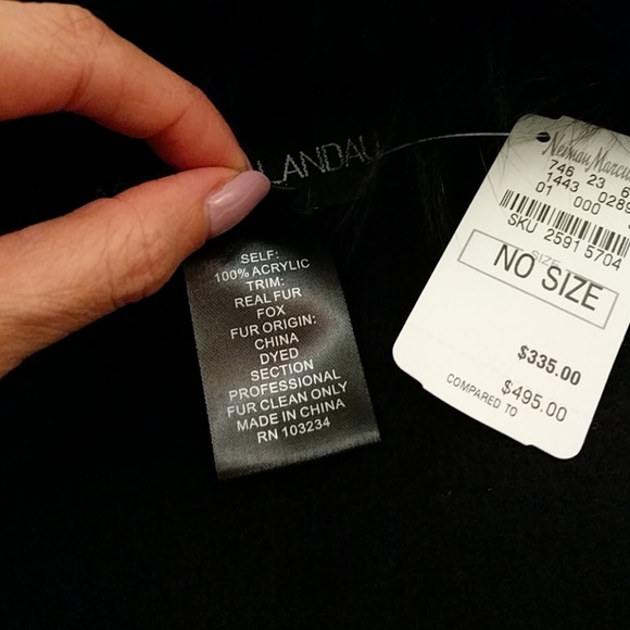 Knit with 100% real fox fur trim - Picture 5 of 5