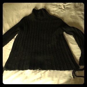 Super warm Dark green Cable Knit Sweater