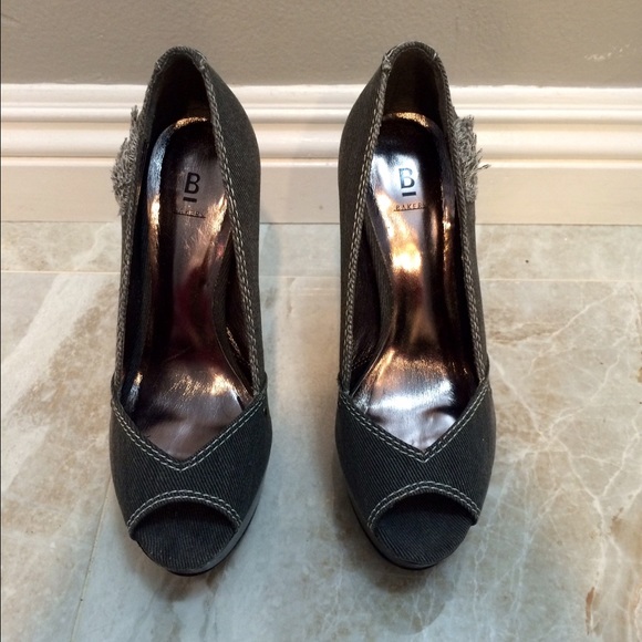 Grey Denim Eryn Bakers heels - Picture 2 of 4