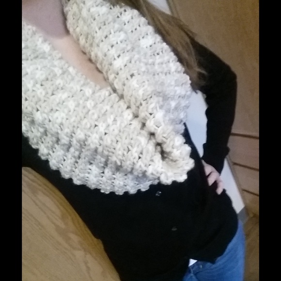 Brand New Knitted Infinity Scarf
