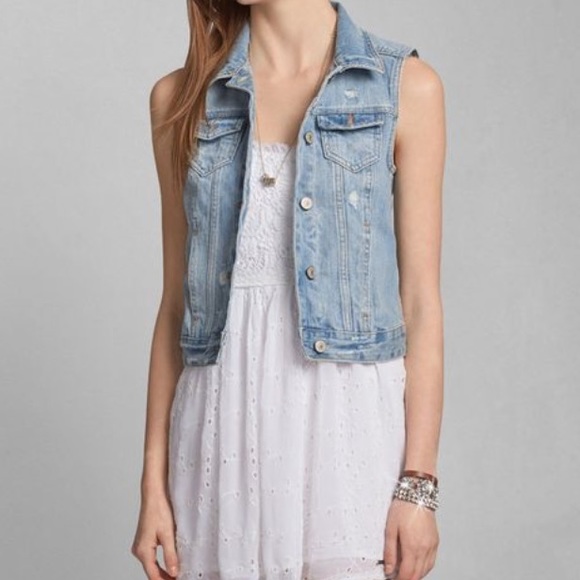 Hollister Jackets & Blazers - price firm❗️Light wash denim vest