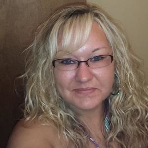 Meet your Posher, Roxanne