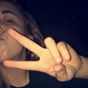 Meet your Posher, Hannah