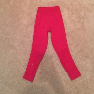 Lululemon cropped pants