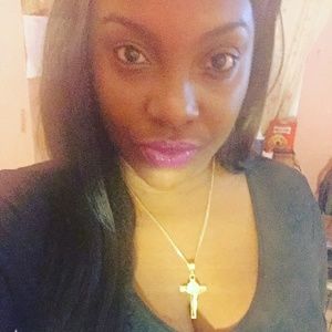 Meet your Posher, Ty