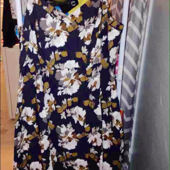 Old Navy Floral dress
