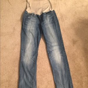 Maternity Joe's jeans
