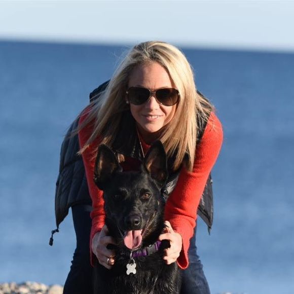 Meet your Posher, Carly - Picture 1 of 1