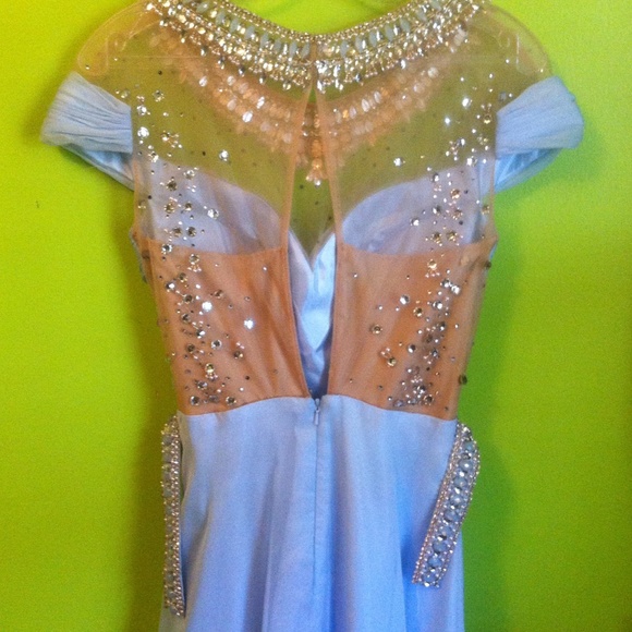 Prom dress designed by Alyce Paris - Picture 3 of 4