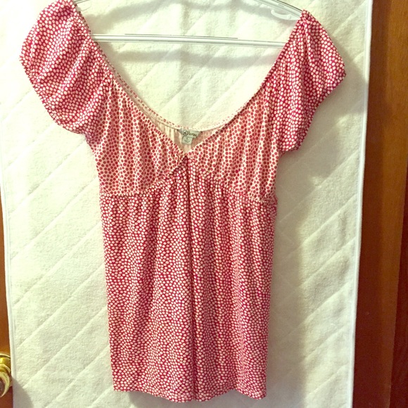 Guess Pink Polka Dot off the Shoulder Top- Large - Picture 1 of 2