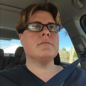 Meet your Posher, Marc