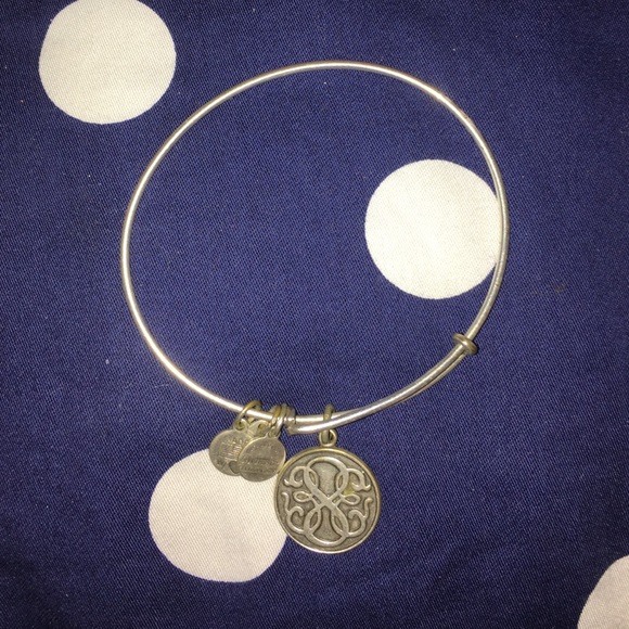 Preowned Alex & ani path of life bracelet