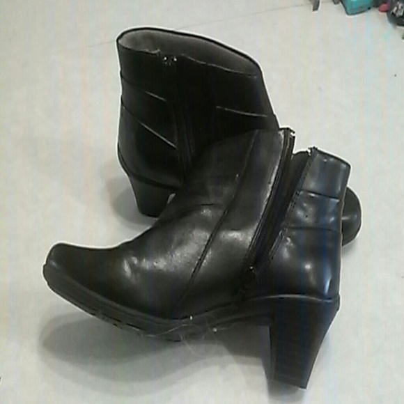 Ankle boot - Picture 3 of 3