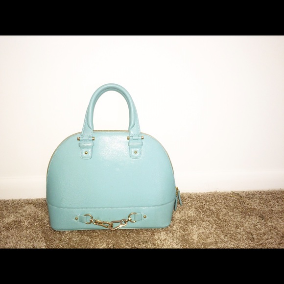 Hand bag