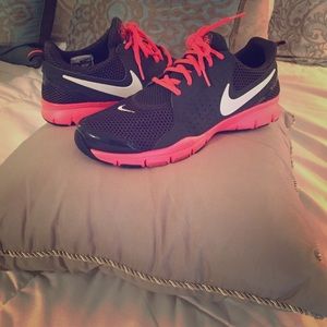 Firm Price. Worn Once. Gray Nike Running Sneakers