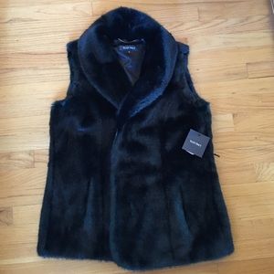 Fur vest