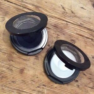 MAC eye shadow in switch me on & think kink