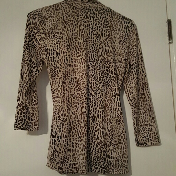 Blouse - Picture 2 of 4