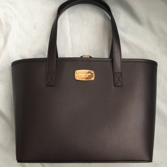💗SOLD💗Michael Kors Leather Tote💗