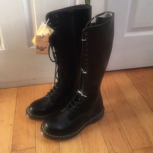 dr. marten boots