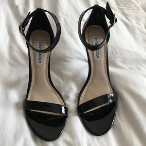Steve Madden Realove Pump