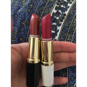 Estée Lauder Lipstick Bundle Deal!