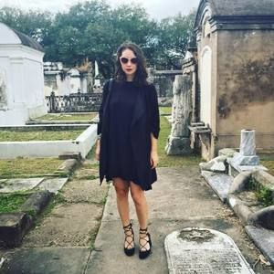 Meet your Posher, Alexis