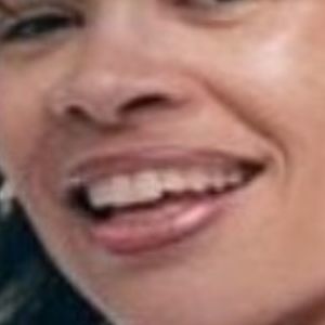 Meet your Posher, Paula