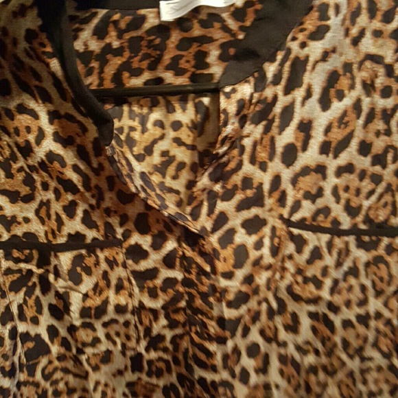 Blouse - Picture 2 of 3