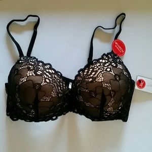 NWT Sexy Marilyn Monroe Extreme Push-Up Bra 38C