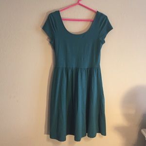 Short sleeve green target dress! Like new!