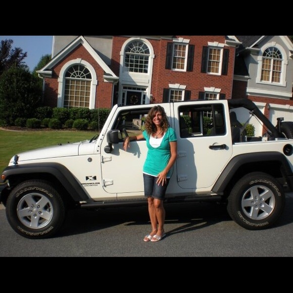 Meet your Posher, Tammy - Picture 2 of 3
