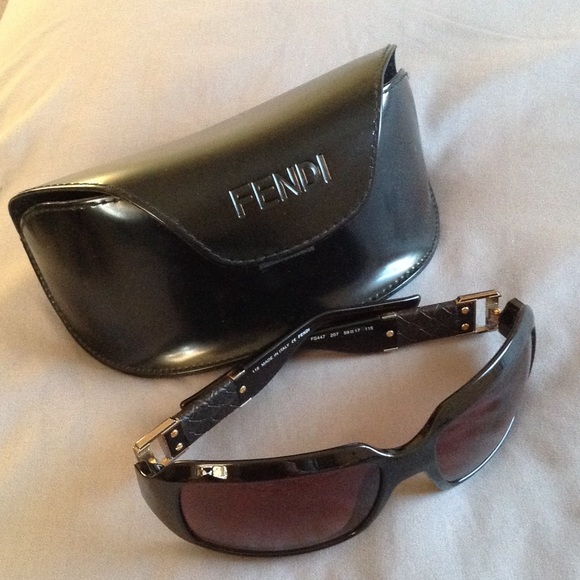 FENDI sunglasses special addition main image 4