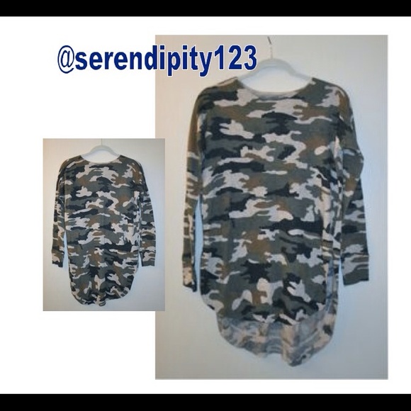LF Stores Camouflage Sweater – Medium - NWT - Picture 2 of 4